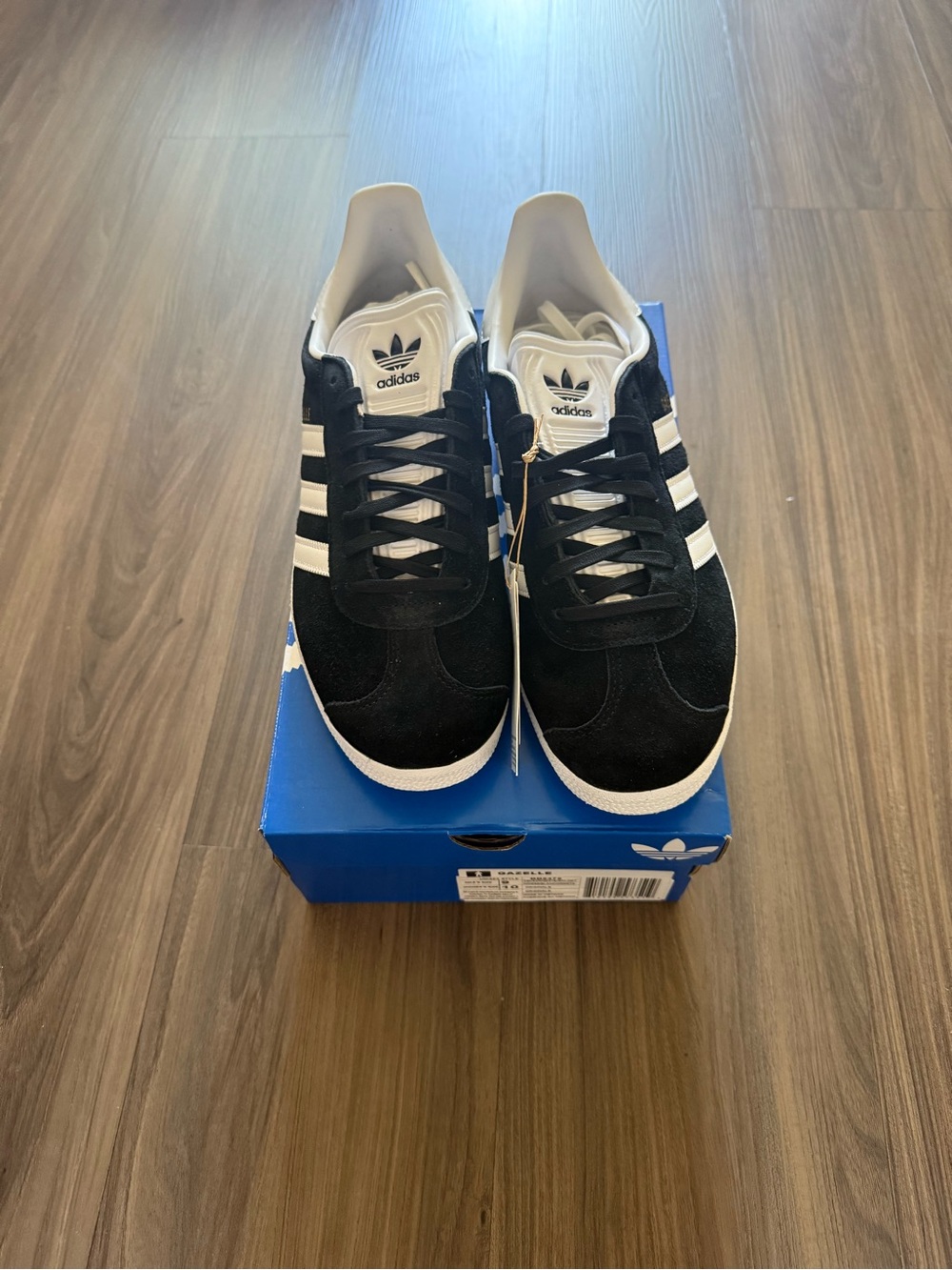 Adidas Gazelle Black White Gold Metallic Men’s Size 9 Suede Sneakers BB5476 NEW